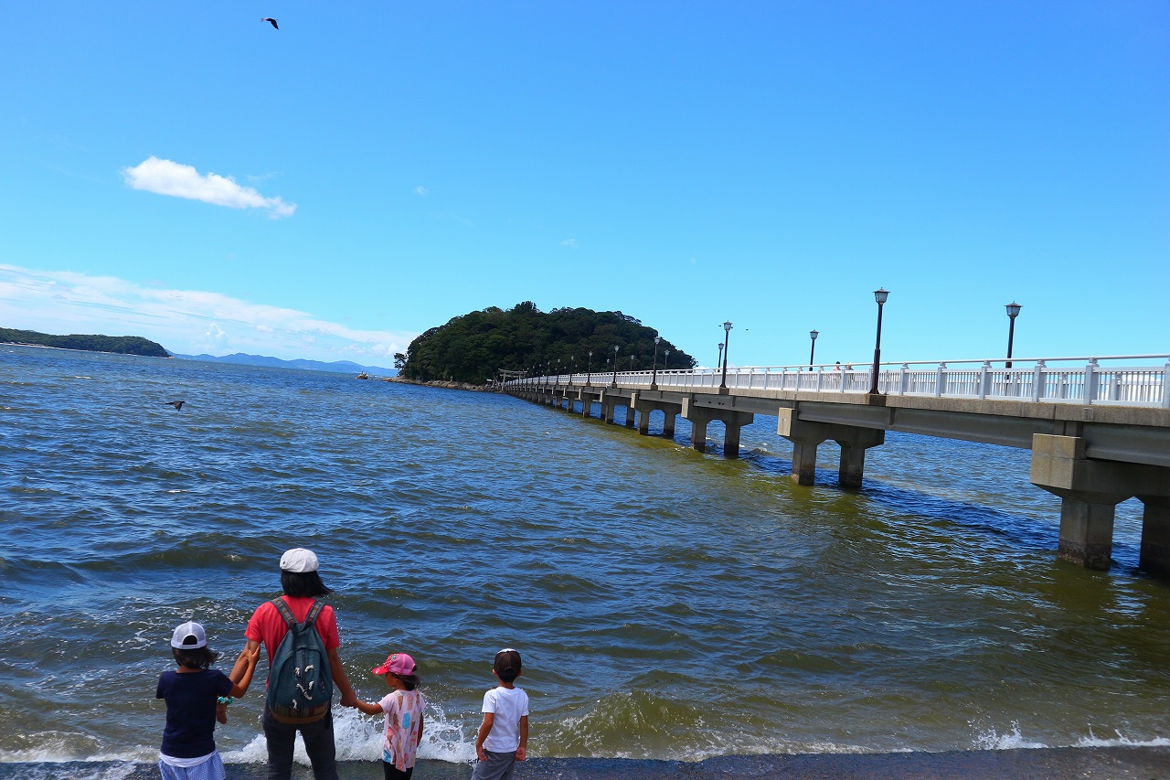 愛知県蒲郡市の観光名所 竹島 は子供も楽しめる 行ってきました