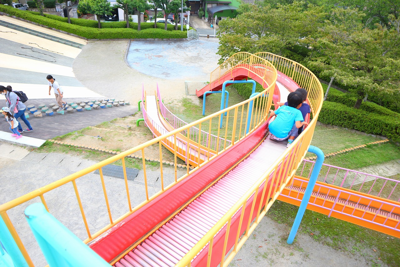 愛知県蒲郡市の子供の遊び場 双太山公園